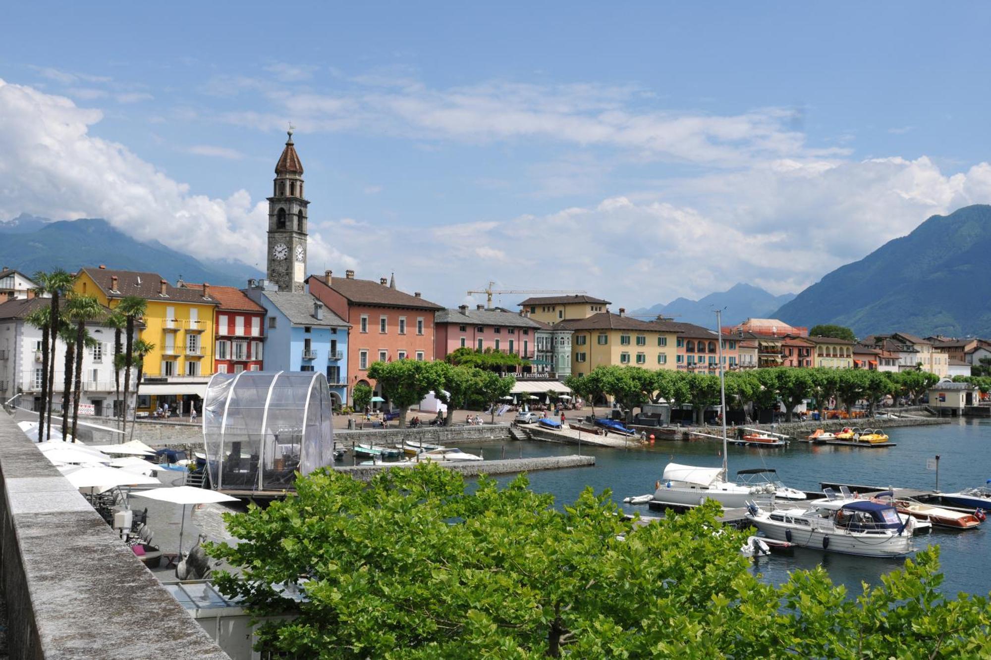 Charm Apartment - Happy Rentals Ascona Luaran gambar